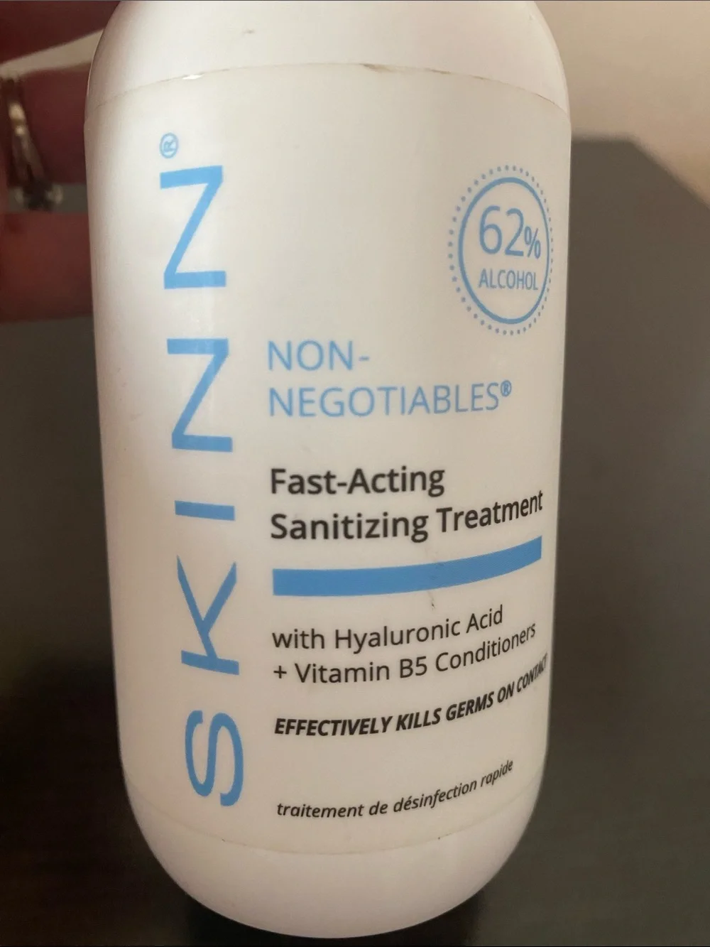 SKINN Fast-Acting Sanitizing Treatment Pump - With Hyaluronic Acid